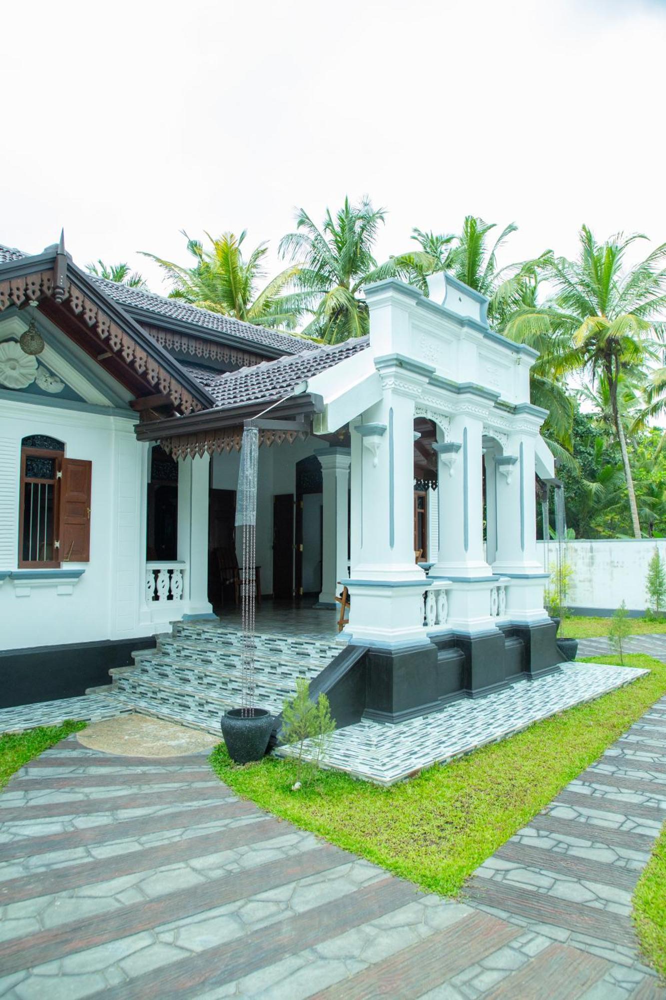 Ranagiri Relaxing Bungalow Bentota Exterior photo